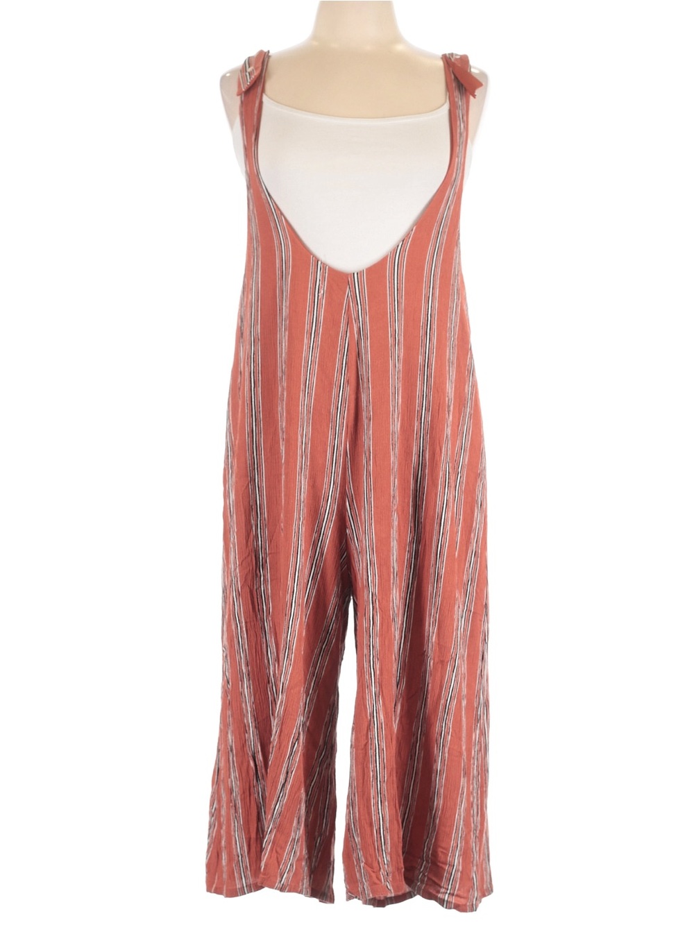 Very J V-Neckline Striped Wide Leg Jumper Jumpsuit• Medium